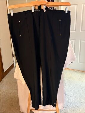 Laura Classic Black Ankle-Length Trousers for Women 22